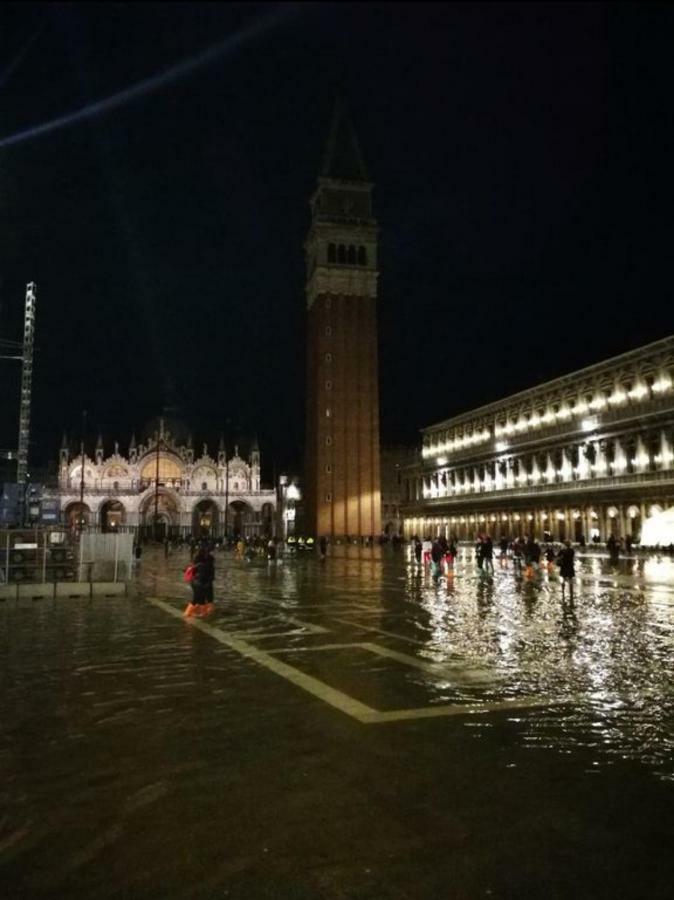 Lido Di Venezia Mare E Cinema Apartment Ngoại thất bức ảnh
